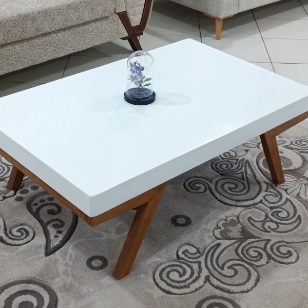 table basse Pika